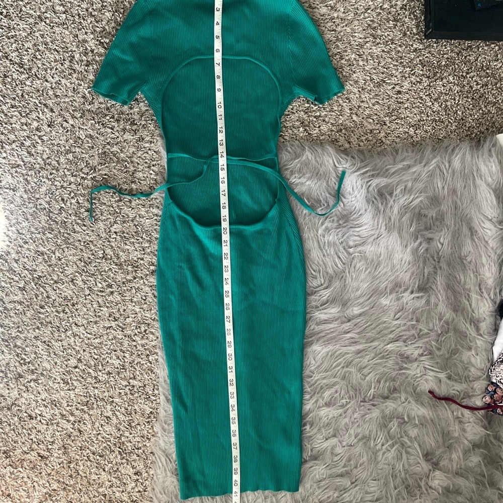 Cider Green Open Back Bodycon Midi Dress - Picture 9 of 10